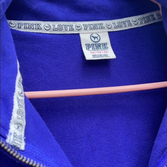 Pink pull over - Picture 3 of 3